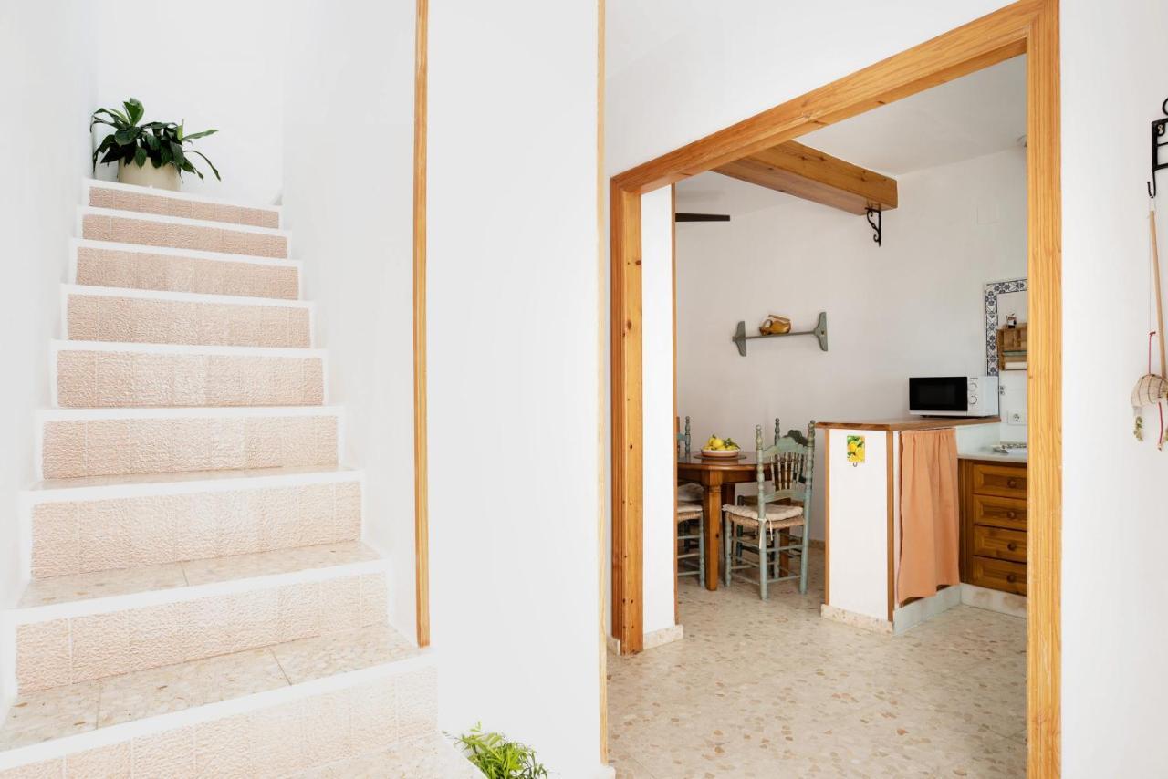 Casa De Romero - Solo Familias โกนิล เด ลาฟรอนเตรา ภายนอก รูปภาพ